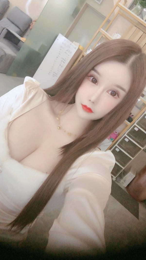 新加坡模特预约