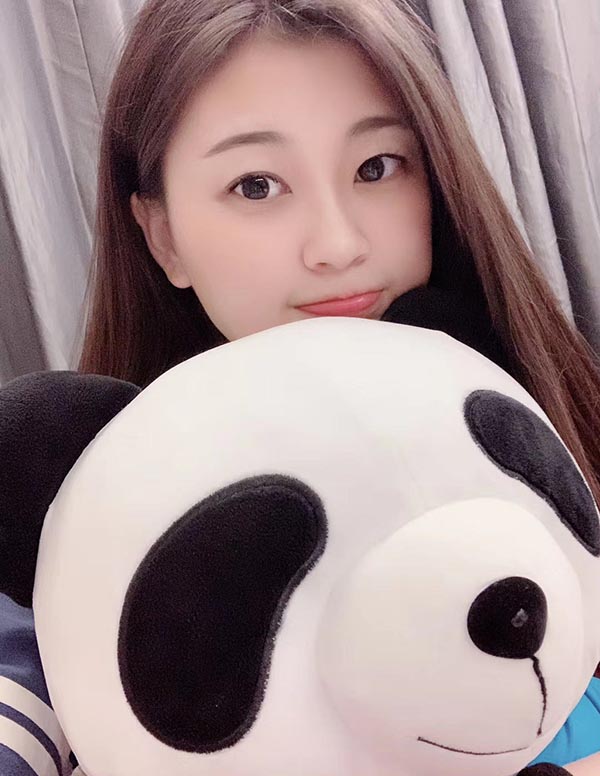 迪拜外围女大学生