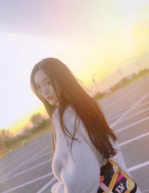 东京伴游大学生